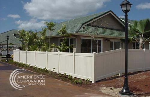 Madison Fence Contractor commercial privacy board on board shadow box picket alternating staggered wood vinyl bufftech enduris plygem bufftech barrett tan sandstone white sandstone khaki cracking chipping splitting UVB  backyard perimeter security visibility solid 