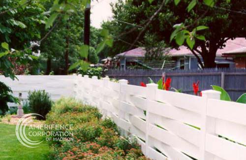 Madison Fence Contractor woven fence boards horizontal alternating pickets planks cedar vinyl Madison Fence Company